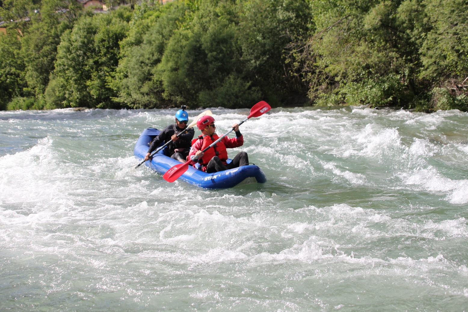 Canoa Gonfiabile Ducky sul torrente Noce in Val di Sole
